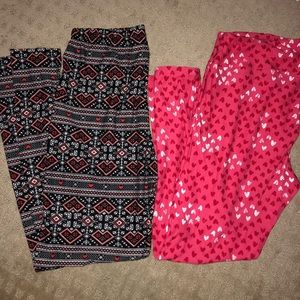 TC Valentine’s Day leggings EUC